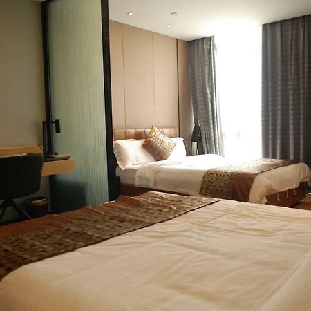 Aoyou International Apartment Hotel A Mall Brunch Гуанджоу Екстериор снимка